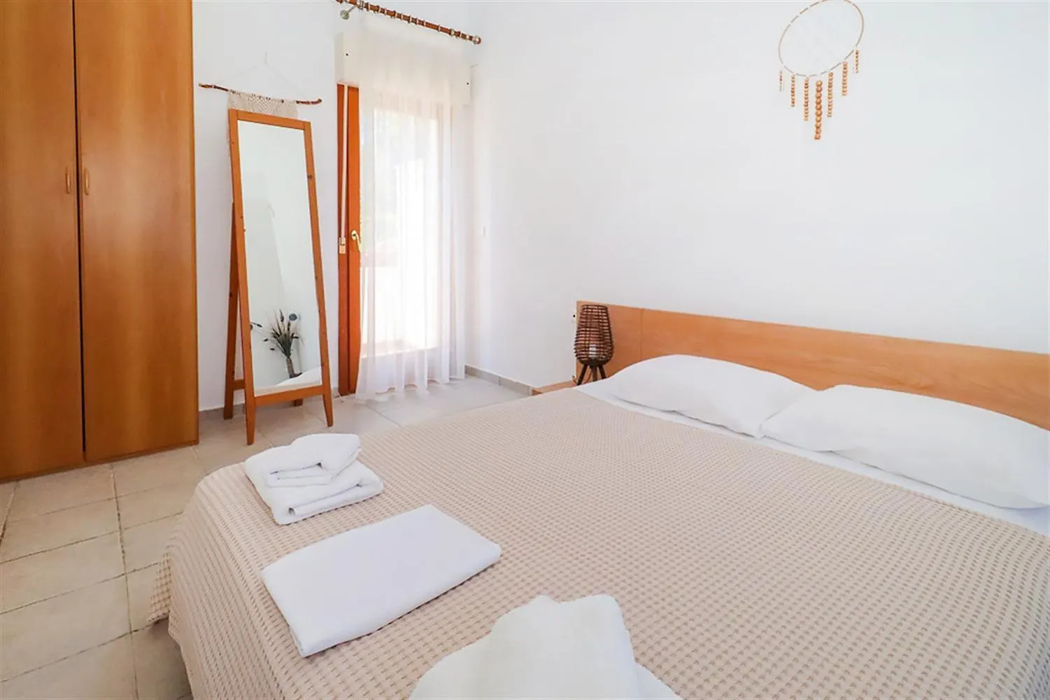 Marias Villa Fourka / 3 Bedrooms 9 Guests 0*,