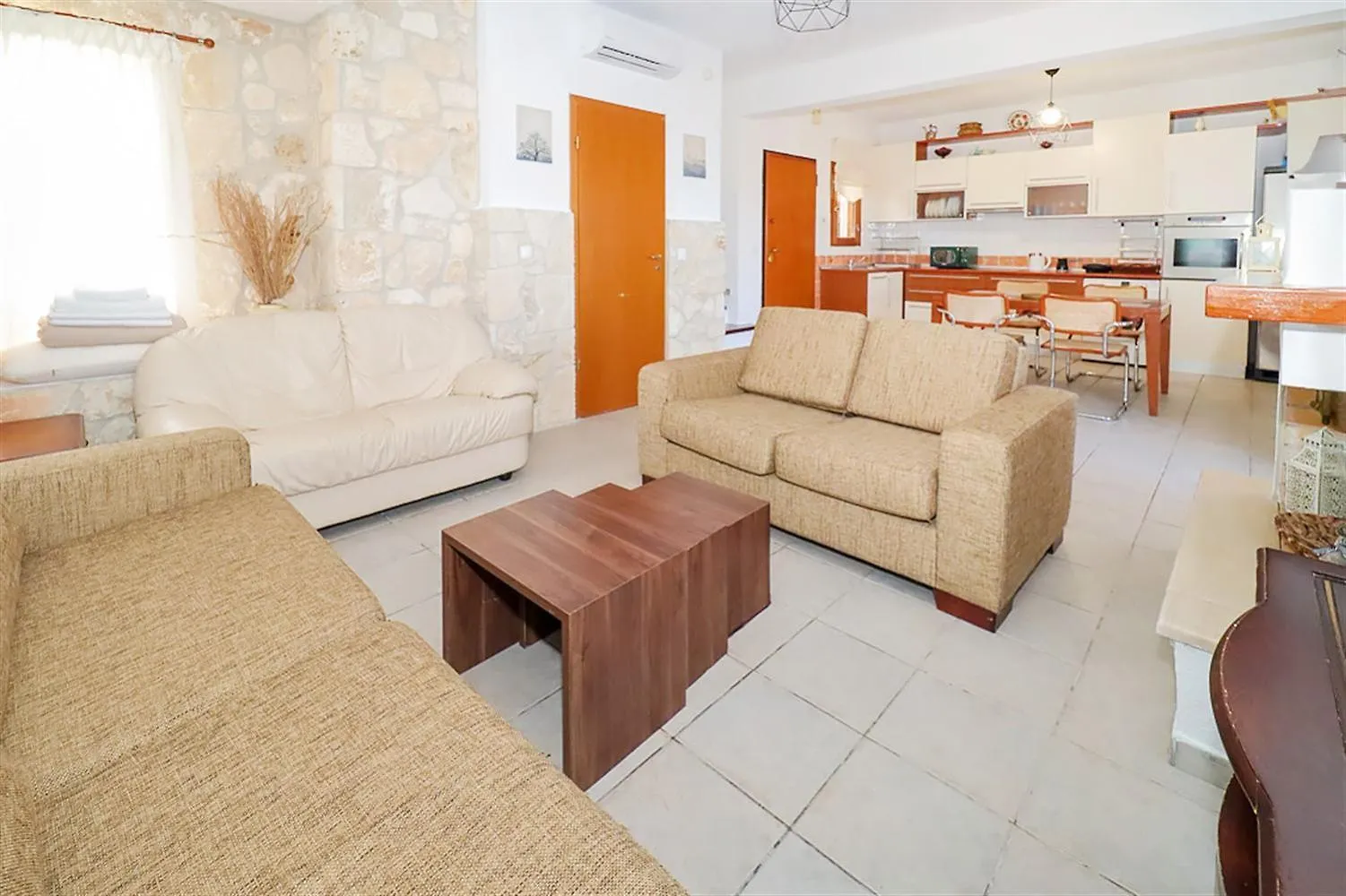 Marias Villa Fourka / 3 Bedrooms 9 Guests Holiday home